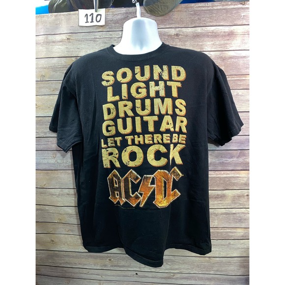 AC / DC  OFFICIAL LET THERE BE ROCK 2013 BAND CONCERT MUSIC T-SHIRT XL - Picture 1 of 8